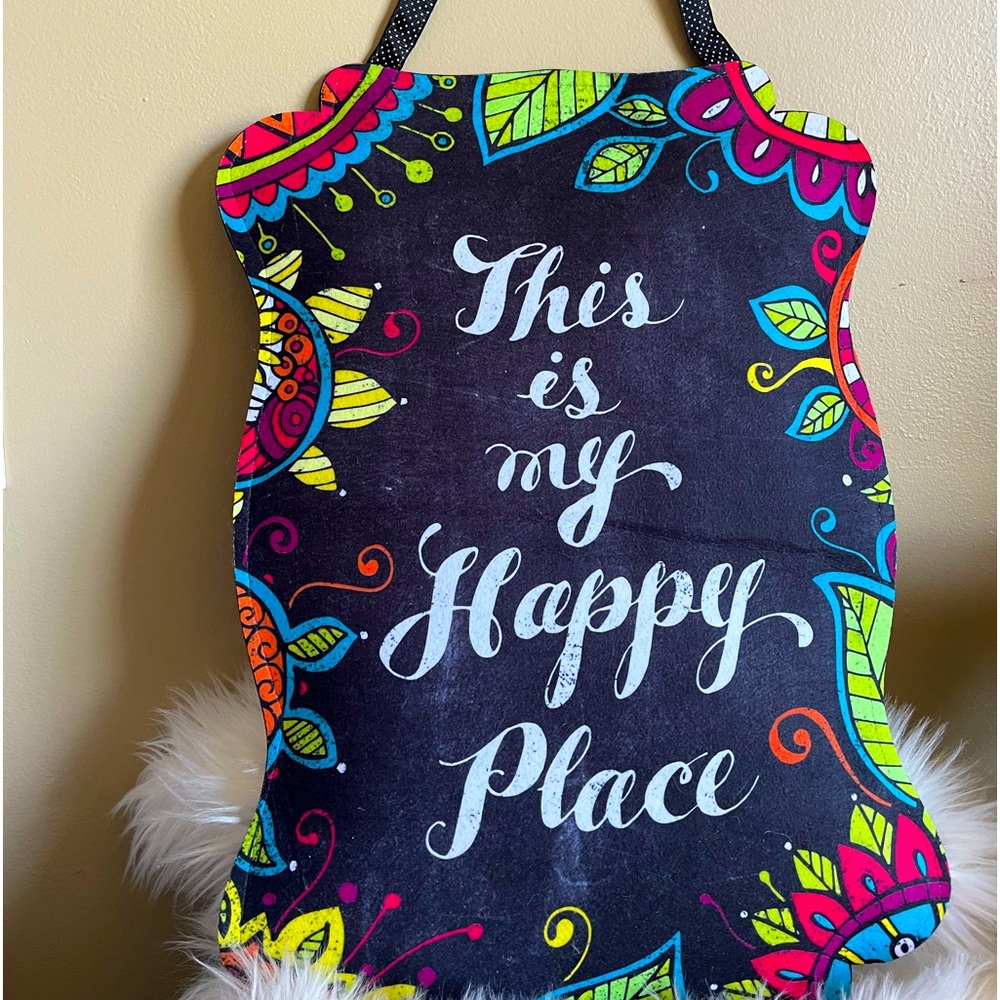EVERGREEN DOOR/WALL HANGING THIS IS MY HAPPY PLACE
